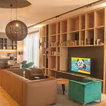 Ostend Hotel Otel 3*