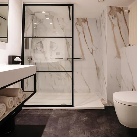 Ostend Hotel