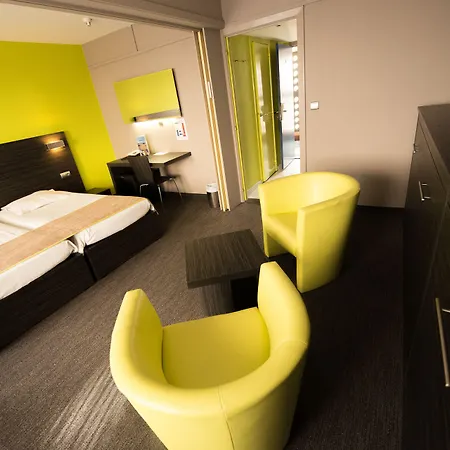 Ostend Hotel 3*