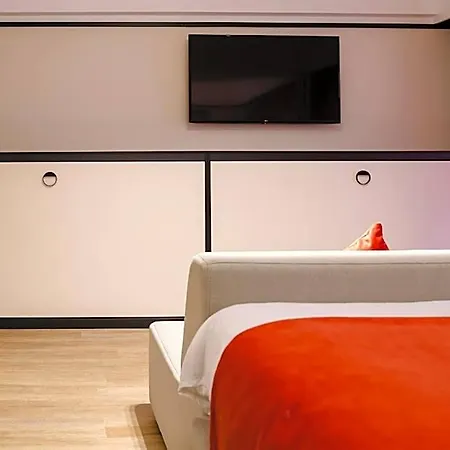 מלון Ostend Hotel