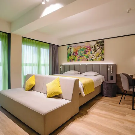 Ostend Hotel